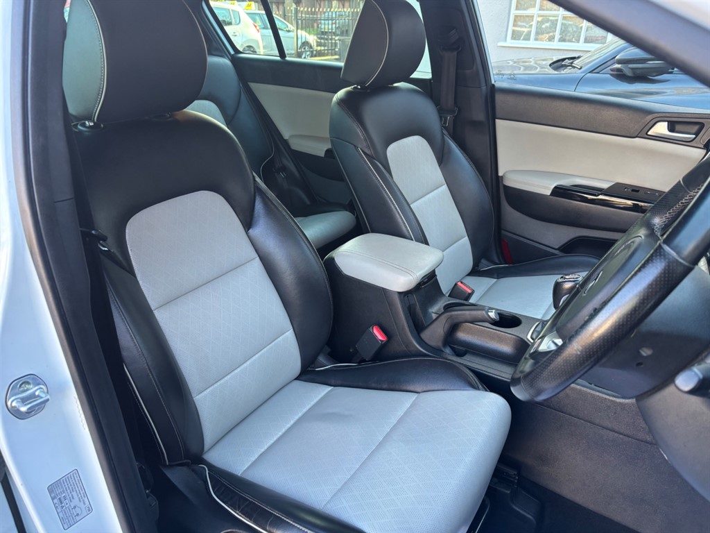 Used Kia Sportage 2018 for sale - 76908227: Photo 8