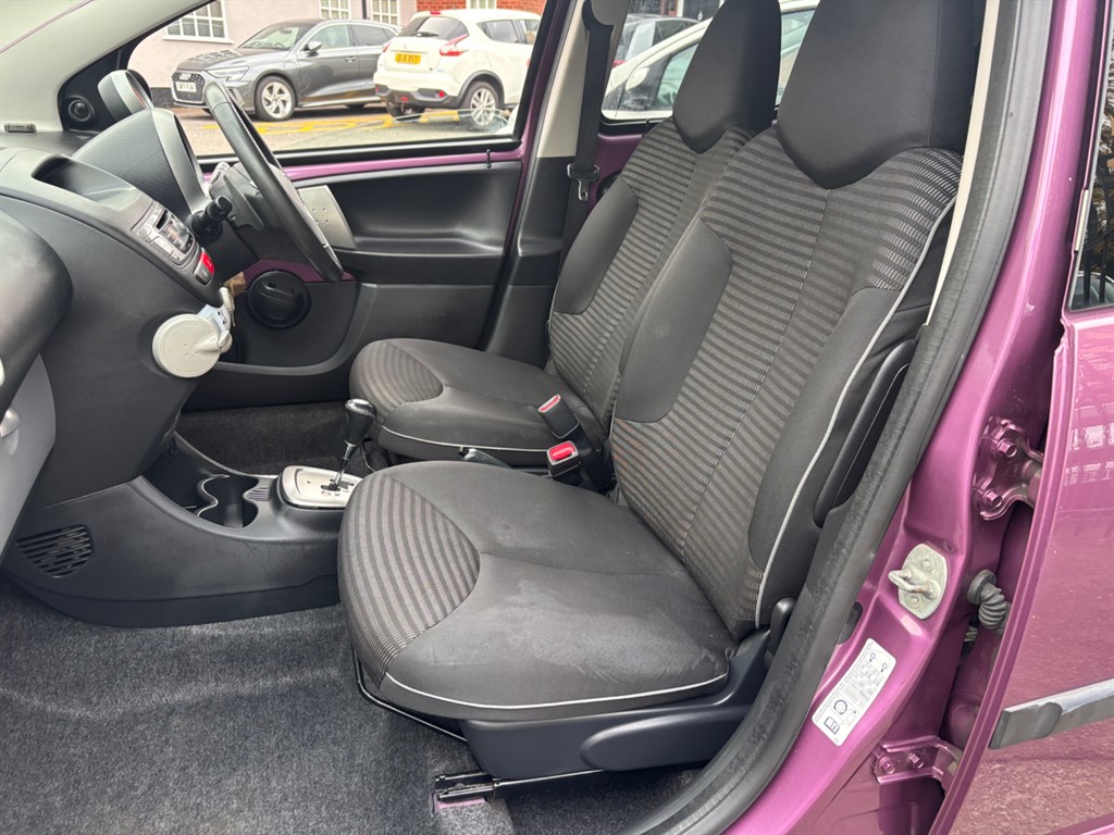 Used Peugeot 107 2013 for sale - 76244673: Photo 10