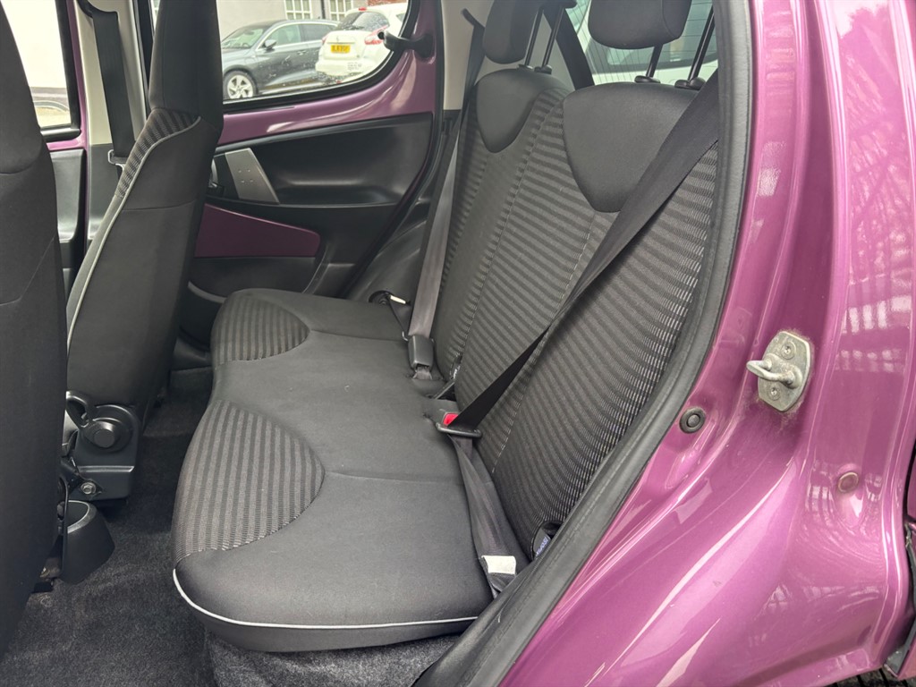 Used Peugeot 107 2013 for sale - 76244673: Photo 8