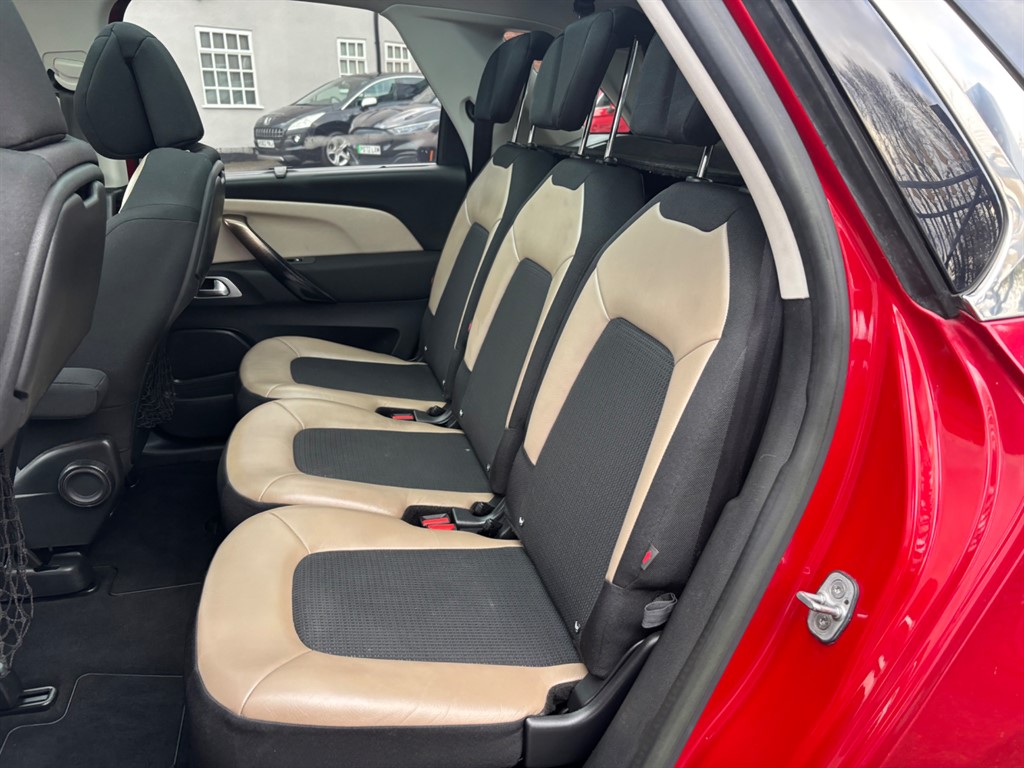 Used Citroen C4 Picasso 2014 for sale - 76507825: Photo 12