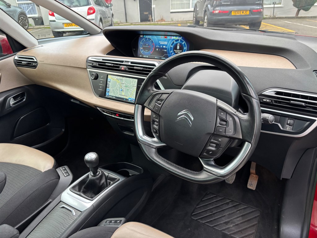 Used Citroen C4 Picasso 2014 for sale - 76507825: Photo 2