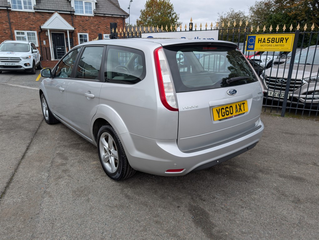 Used Ford Focus 2010 for sale - 76146324: Photo 10