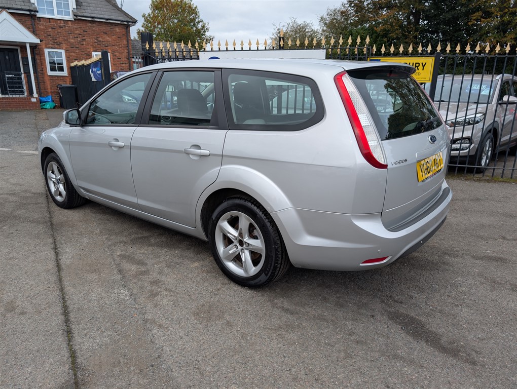 Used Ford Focus 2010 for sale - 76146324: Photo 31