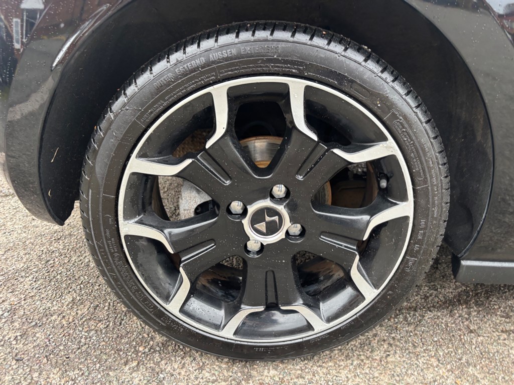 Used DS Automobiles DS 3 2015 for sale - 76487672: Photo 5