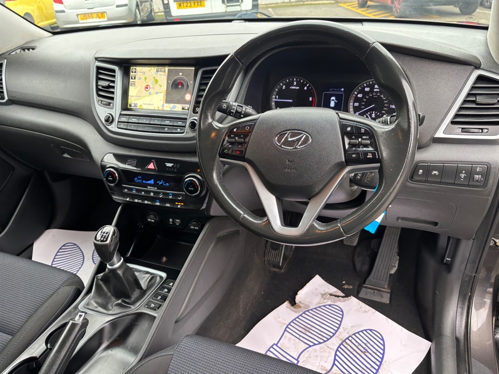 Used Hyundai TUCSON 2015 for sale - 76589950: Photo 2