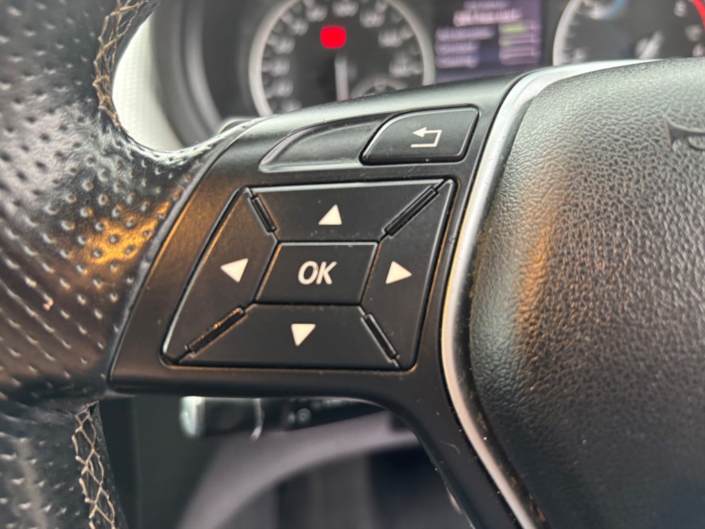 Used Mercedes-Benz B Class 2013 for sale - 76544674: Photo 15