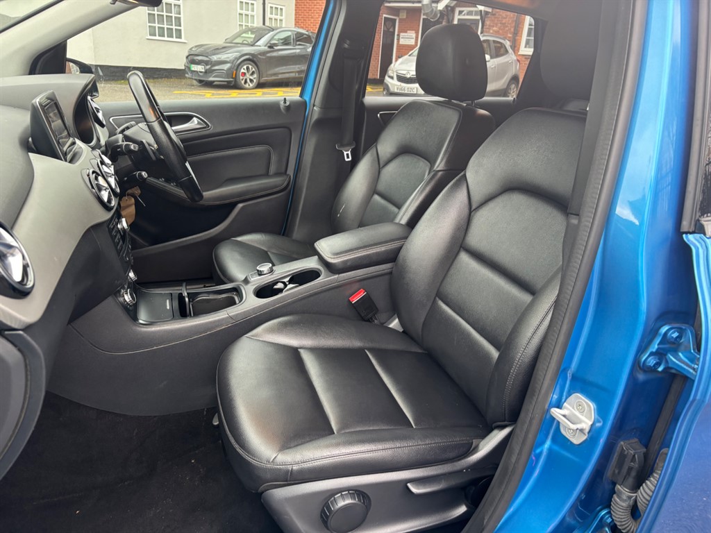 Used Mercedes-Benz B Class 2013 for sale - 76544674: Photo 20