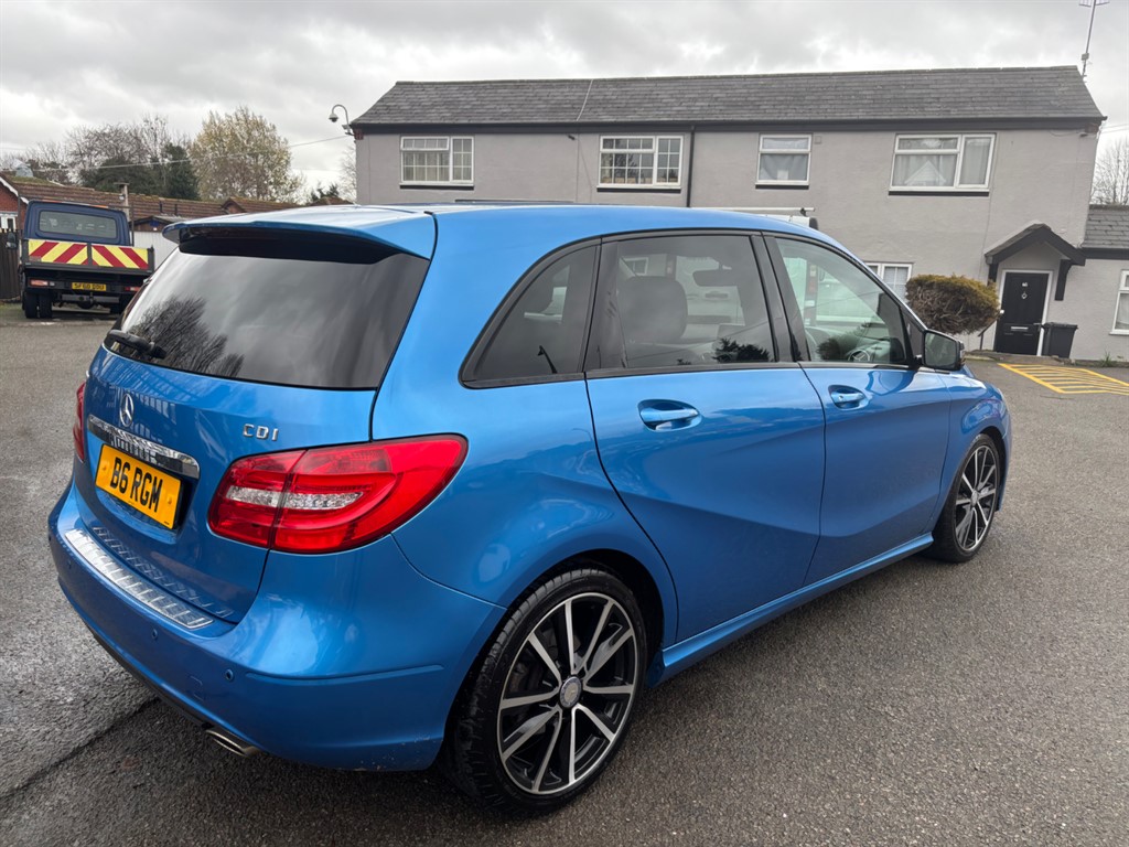 Used Mercedes-Benz B Class 2013 for sale - 76544674: Photo 23