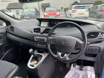 Used Renault Grand Scenic 2015 for sale - 75008549: Photo