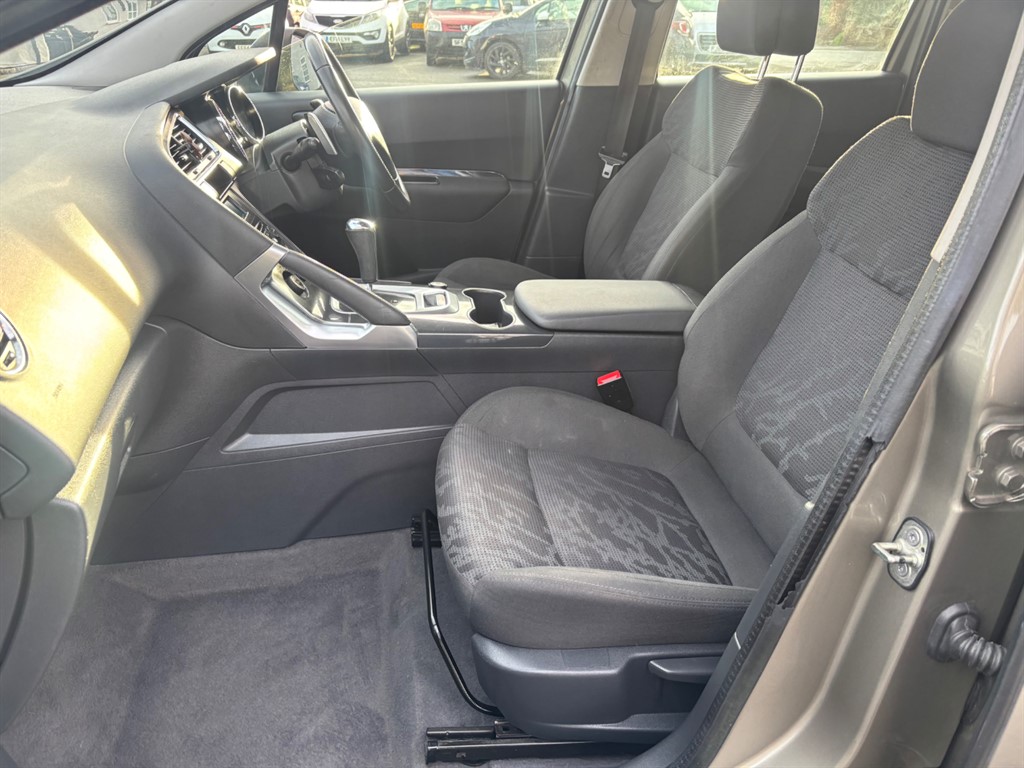 Used Peugeot 3008 2012 for sale - 76933366: Photo 16