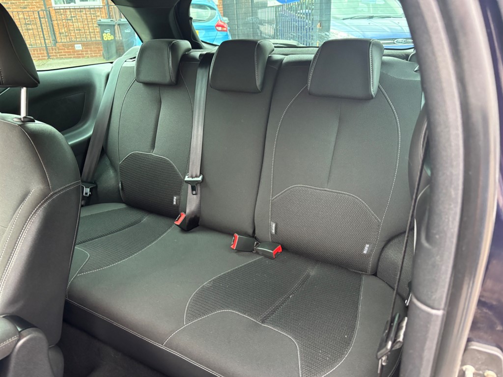 Used Citroen DS3 2014 for sale - 76096103: Photo 11