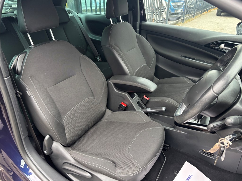 Used Citroen DS3 2014 for sale - 76096103: Photo 14