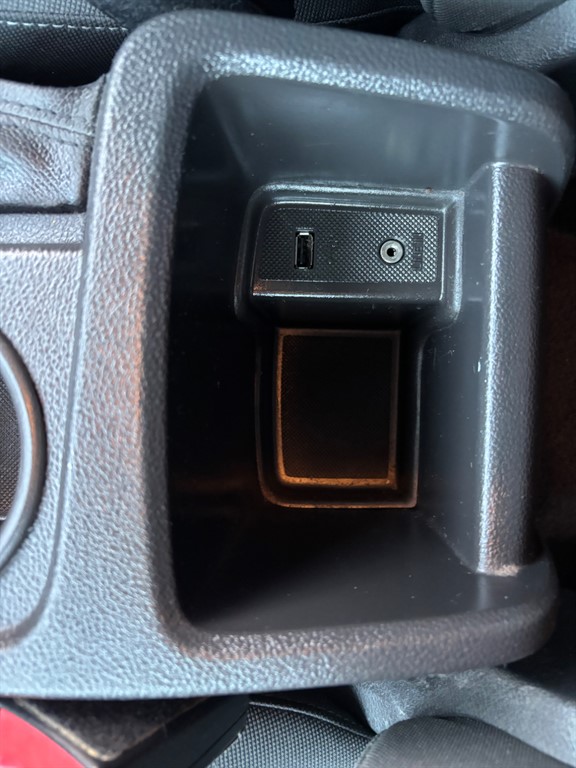 Used Ford Focus 2013 for sale - 76603067: Photo 13