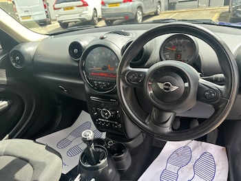 Used MINI Countryman 2015 for sale - 75569903: Photo