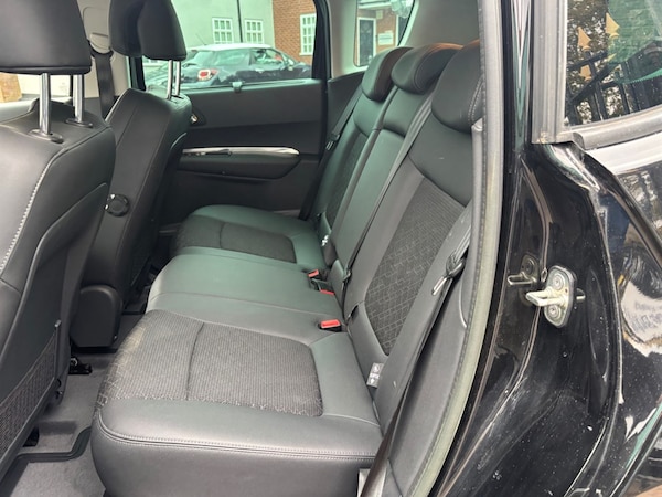 Used Peugeot 3008 2014 for sale - 76096107: Photo 9