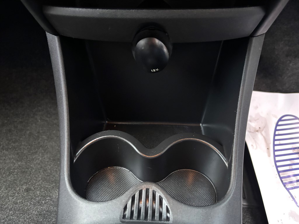 Used Peugeot 107 2013 for sale - 76668363: Photo 8