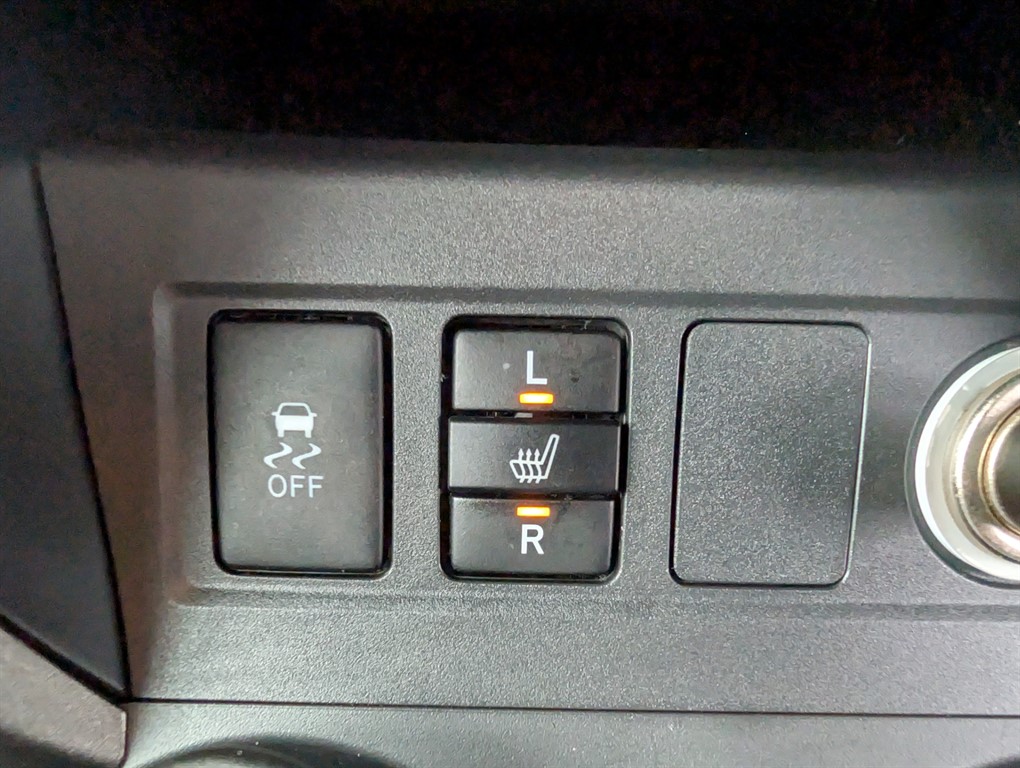 Used Toyota RAV4 2010 for sale - 76722468: Photo 14