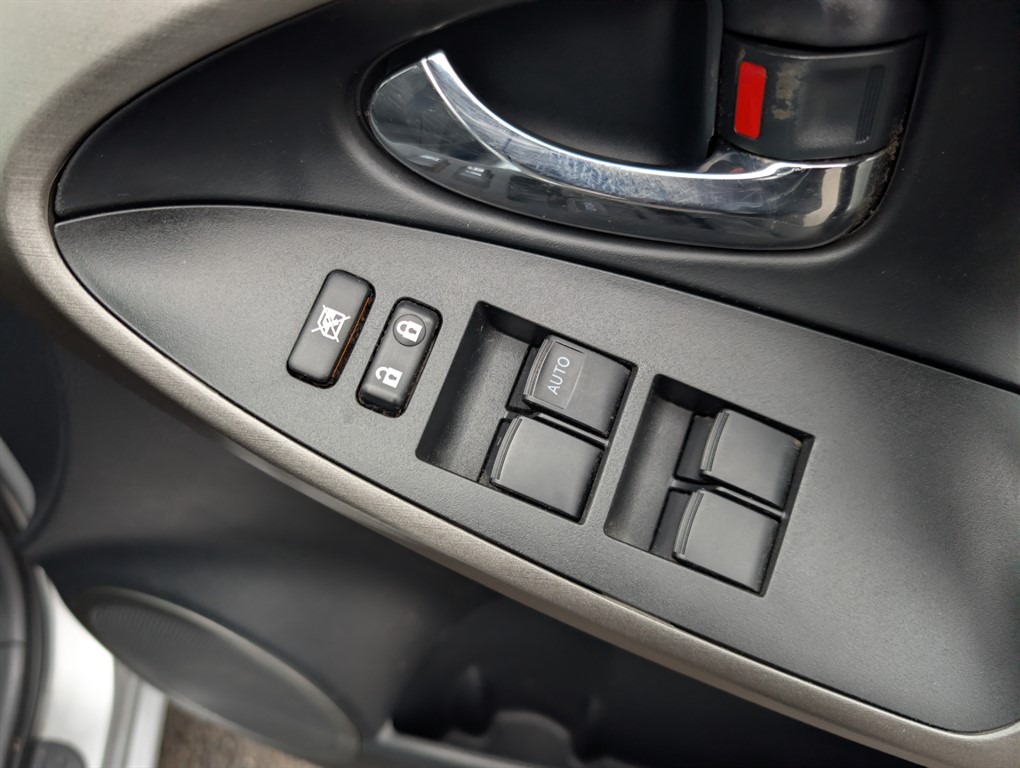 Used Toyota RAV4 2010 for sale - 76722468: Photo 25