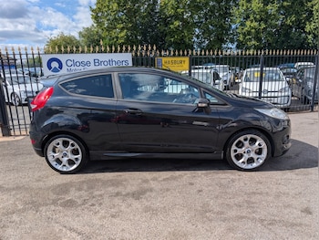 Used Ford Fiesta 2010 for sale - 75571433: Photo