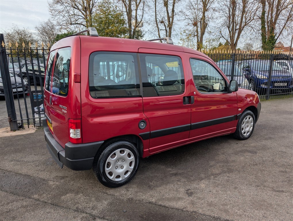 Used Peugeot Partner 2009 for sale - 76480024: Photo 31