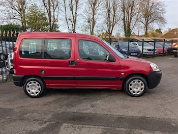 Used Peugeot Partner 2009 for sale - 76480024: Photo