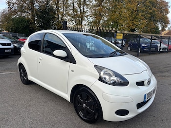 Toyota - AYGO