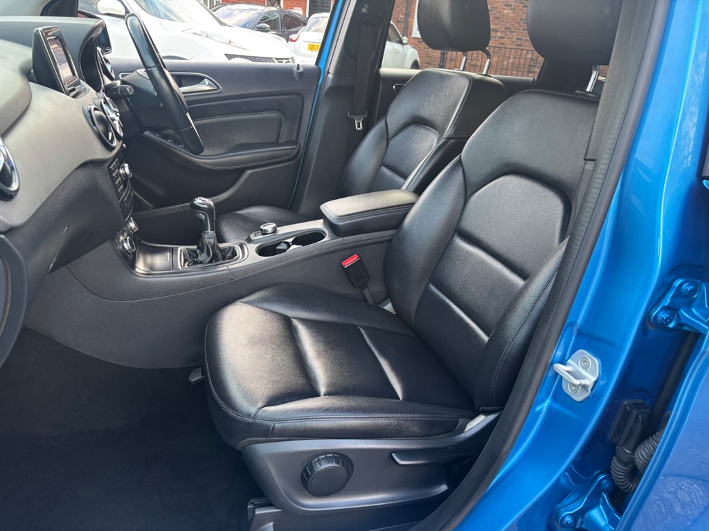 Used Mercedes-Benz B Class 2014 for sale - 76322103: Photo 15