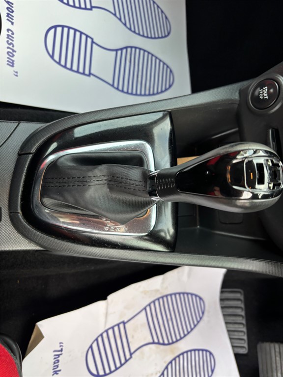 Used Renault Clio 2014 for sale - 76344263: Photo 4