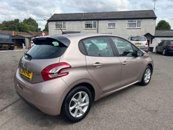 Used Peugeot 208 2014 for sale - 75180245: Photo