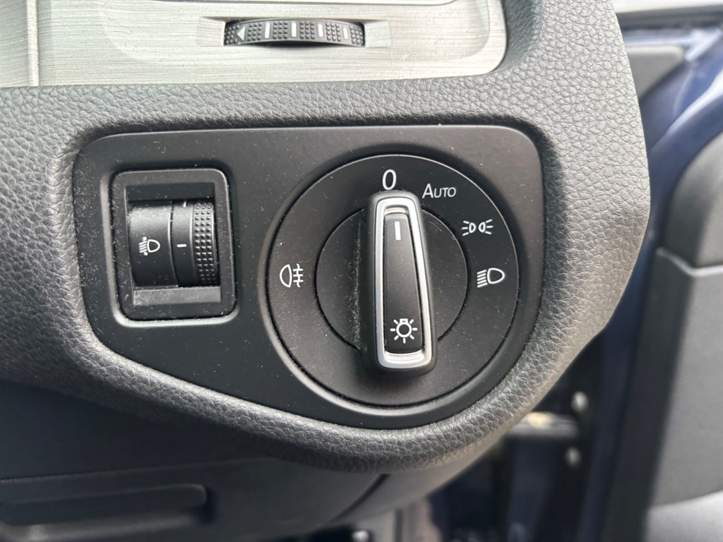 Used Volkswagen Golf 2014 for sale - 76709755: Photo 10