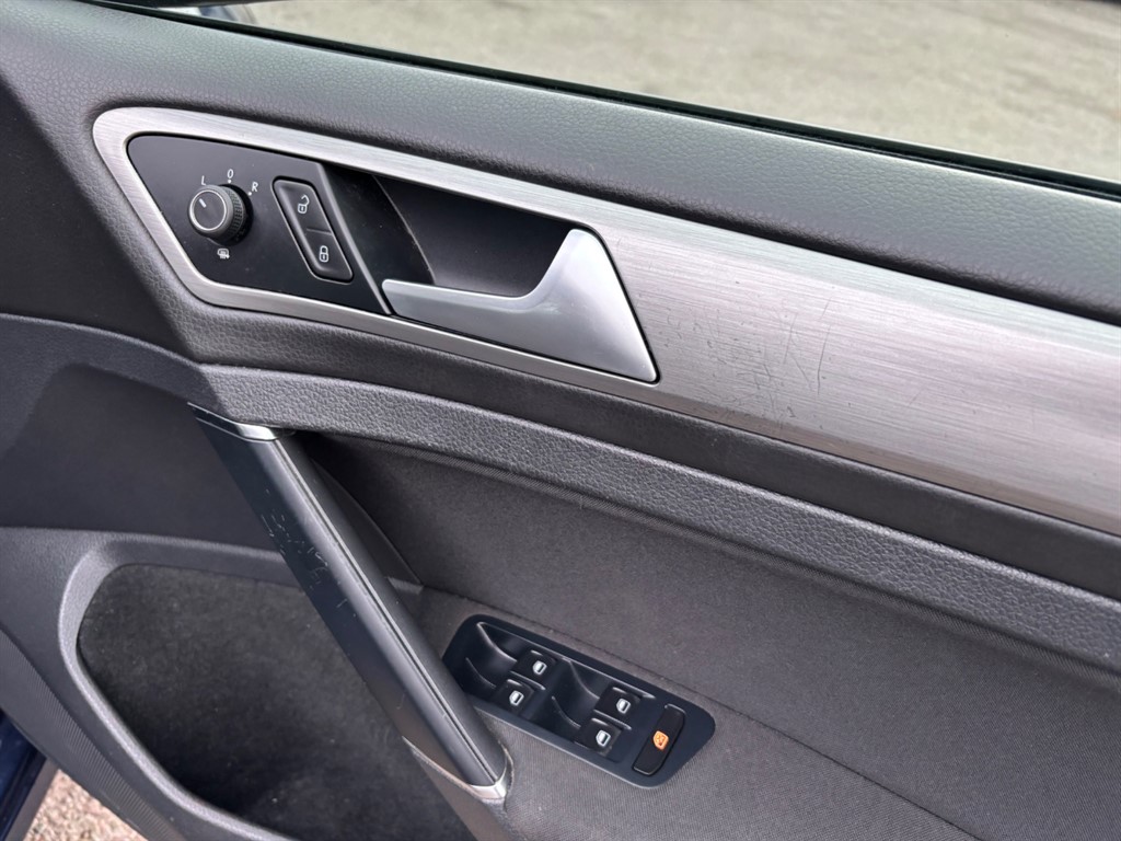 Used Volkswagen Golf 2014 for sale - 76709755: Photo 15