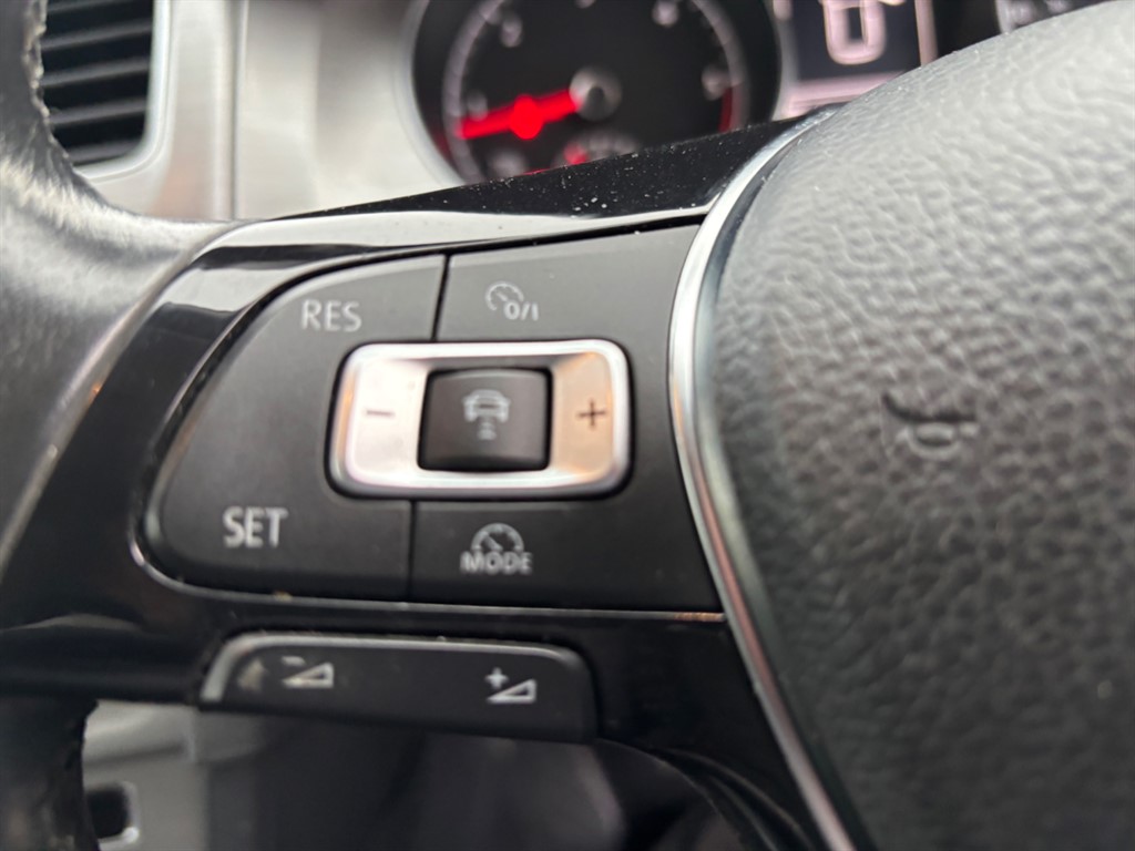 Used Volkswagen Golf 2014 for sale - 76709755: Photo 7