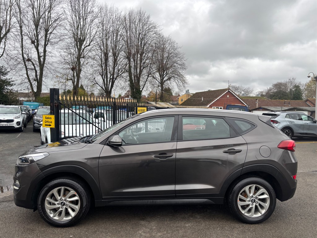 Used Hyundai TUCSON 2017 for sale - 76544670: Photo 6