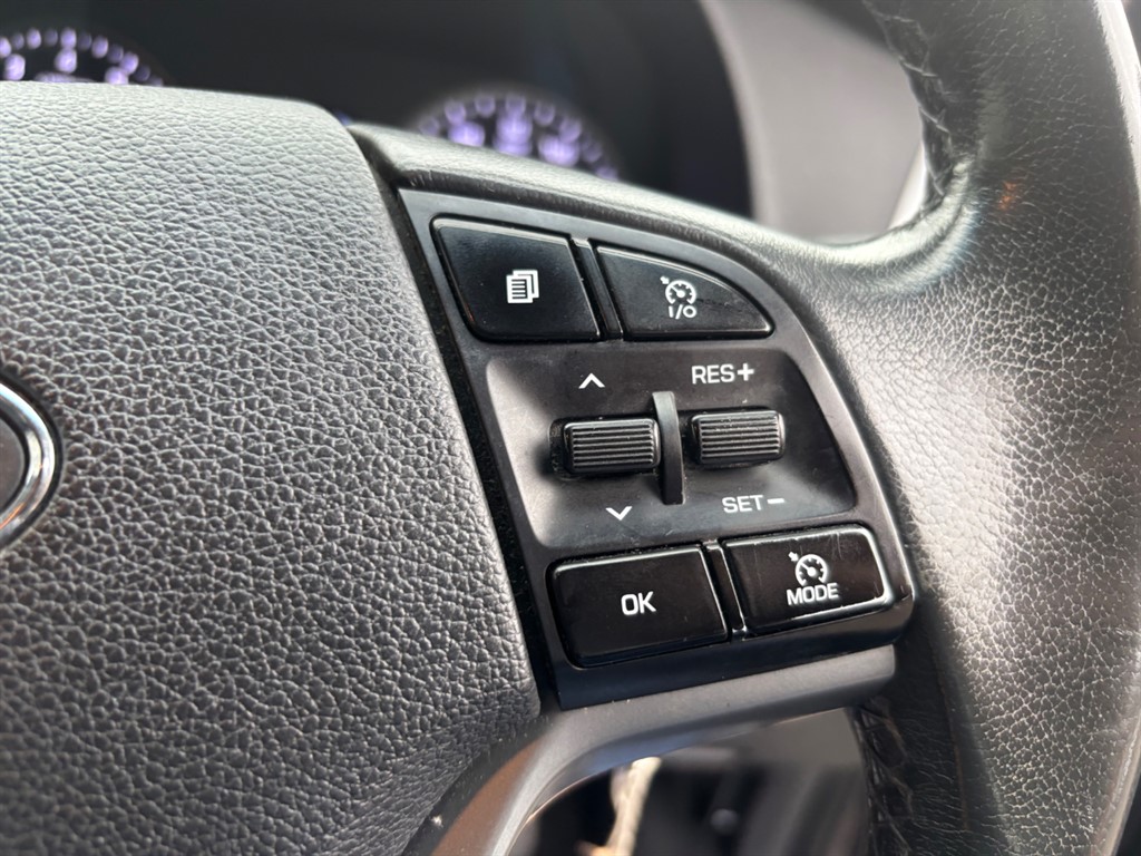 Used Hyundai TUCSON 2017 for sale - 76544670: Photo 8