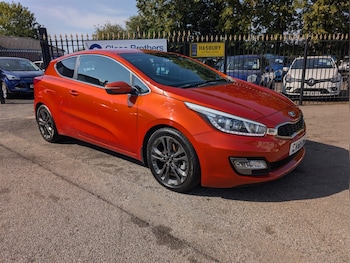 2015 - 1.6 CRDi EcoDynamics SE Hatchback 3dr Diesel Manual Euro 5 (s/s) (126 bhp)