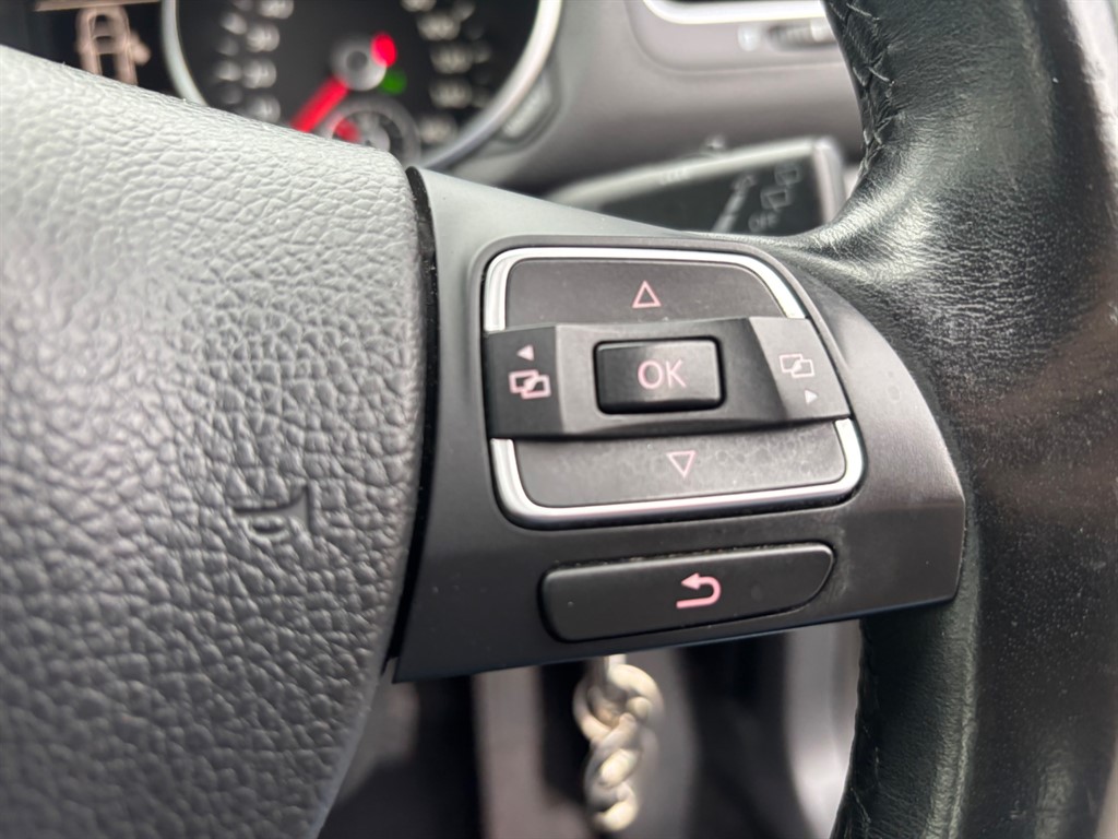 Used Volkswagen Golf 2013 for sale - 76664643: Photo 13