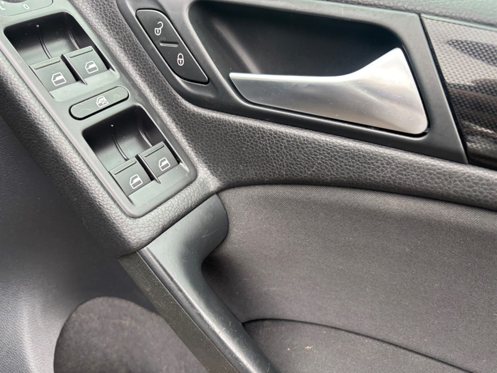 Used Volkswagen Golf 2013 for sale - 76664643: Photo 8