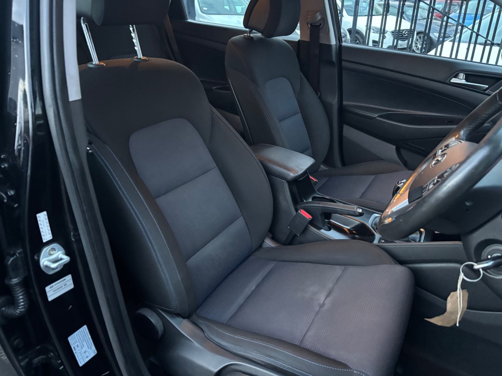 Used Hyundai TUCSON 2016 for sale - 76960361: Photo 17