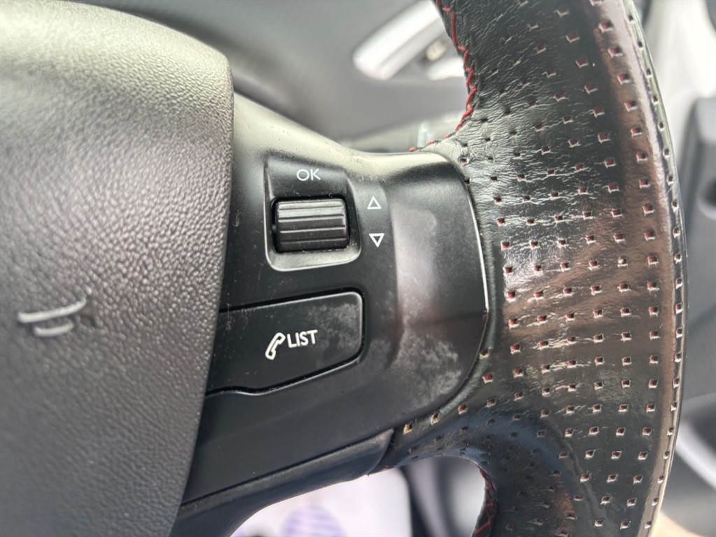 Used Peugeot 208 2018 for sale - 76766591: Photo 9