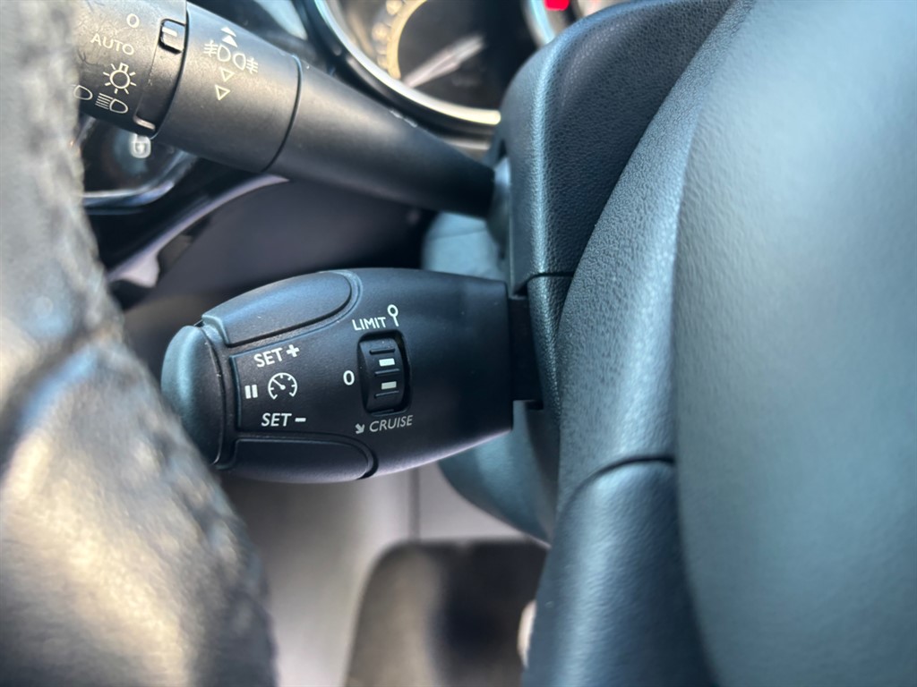 Used Citroen DS3 2014 for sale - 76895003: Photo 11