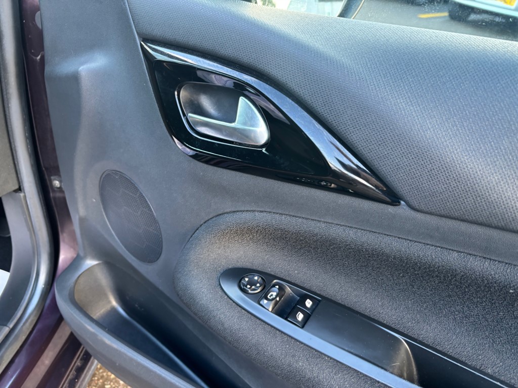 Used Citroen DS3 2014 for sale - 76895003: Photo 7