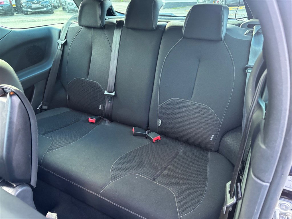 Used Citroen DS3 2014 for sale - 76895003: Photo 8