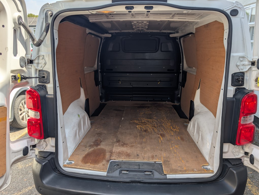 Used Peugeot Expert 2020 for sale - 76221927: Photo 11