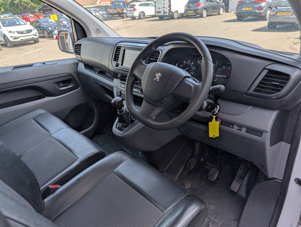 Used Peugeot Expert 2020 for sale - 76221927: Photo 13