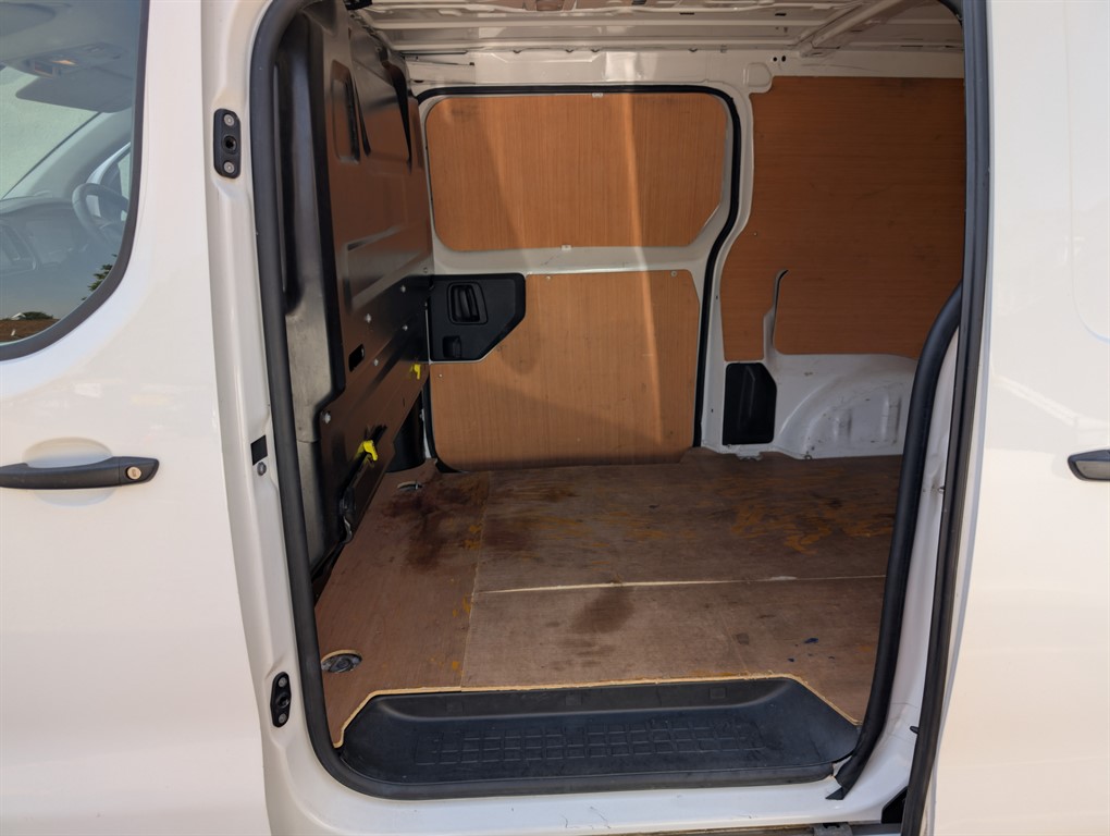 Used Peugeot Expert 2020 for sale - 76221927: Photo 25