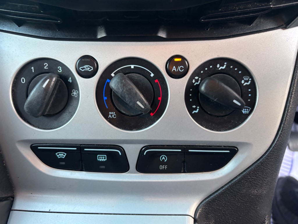 Used Ford Focus 2013 for sale - 76750241: Photo 15