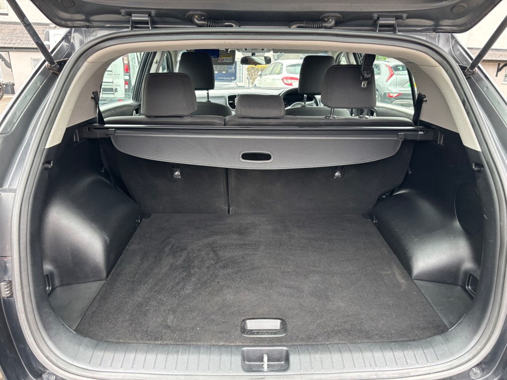 Used Kia Sportage 2017 for sale - 76933380: Photo 17