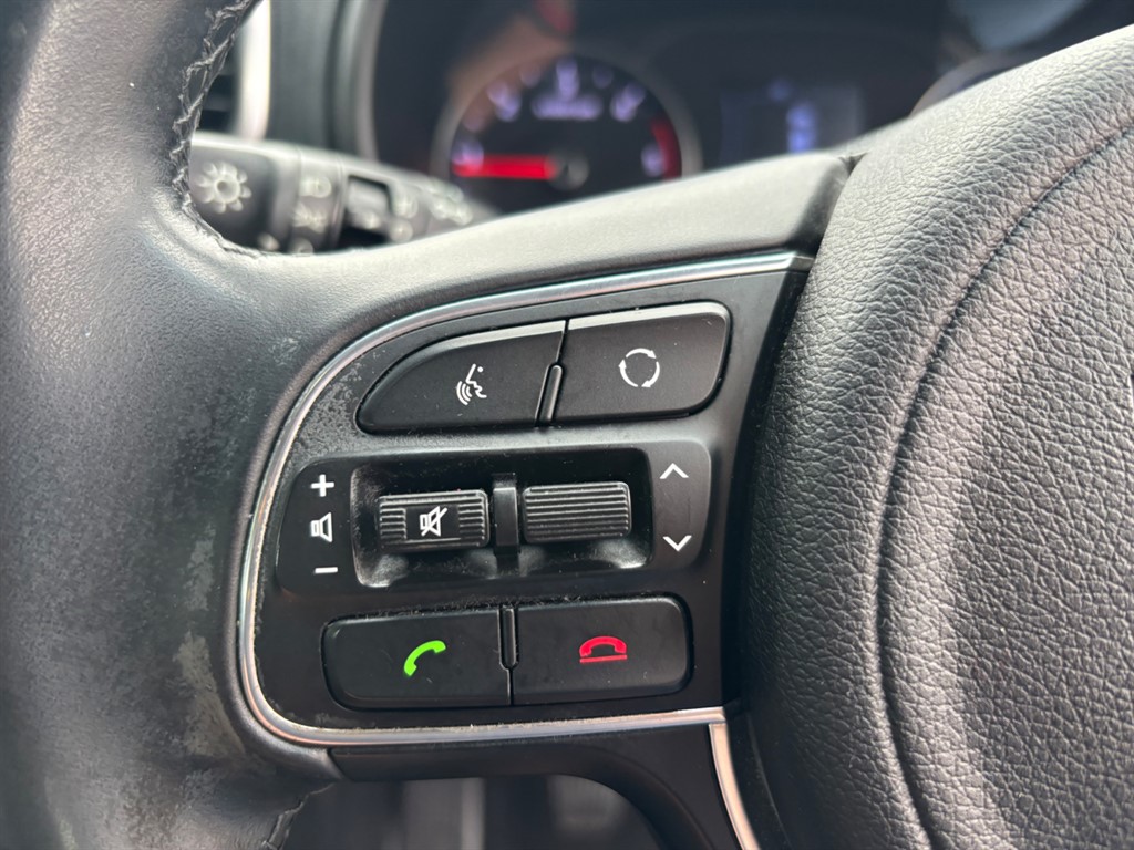 Used Kia Sportage 2017 for sale - 76933380: Photo 9