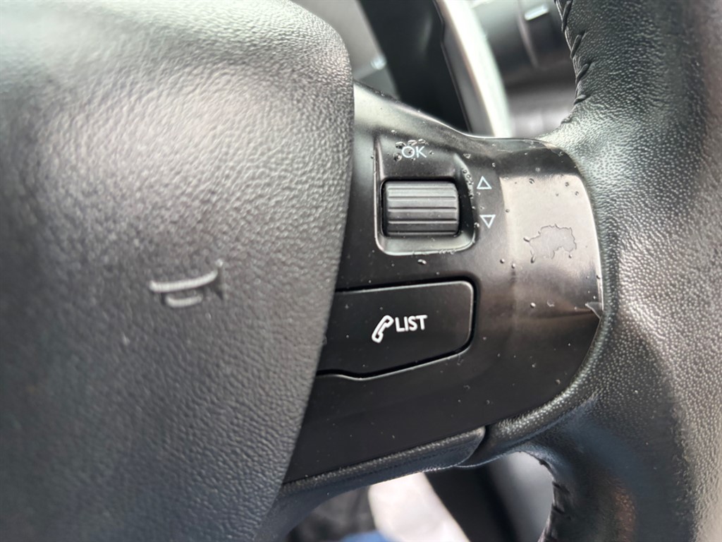 Used Peugeot 208 2016 for sale - 76709749: Photo 10