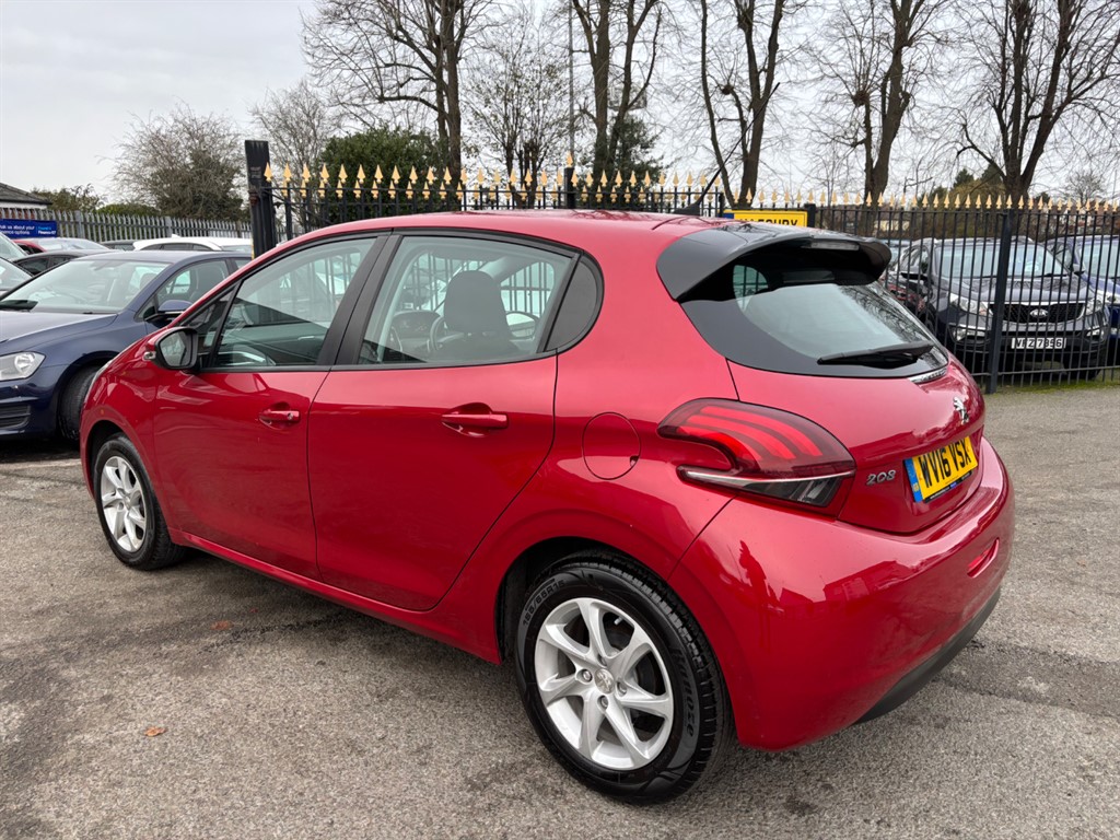 Used Peugeot 208 2016 for sale - 76709749: Photo 13